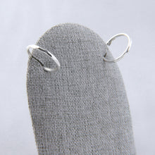 Cargar imagen en el visor de la galería, Arracada Mediana Plata