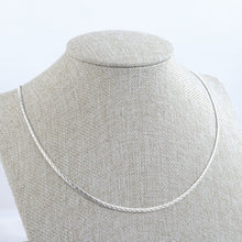 Cargar imagen en el visor de la galería, Cadena Planchada Plata Larga