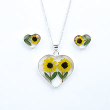 Cargar imagen en el visor de la galería, Juego Nat. Muerta 2 Girasoles Corazón Plata