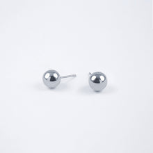 Cargar imagen en el visor de la galería, Arete Bola Mediano