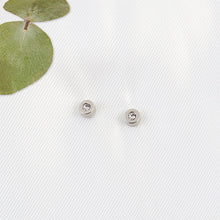 Cargar imagen en el visor de la galería, Arete Cristal Base Plata