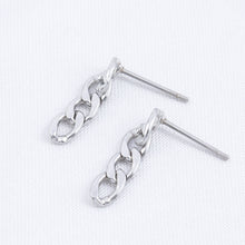 Cargar imagen en el visor de la galería, Arete Eslabón Barbado