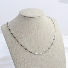 Cargar imagen en el visor de la galería, Cadena Cruz Plata