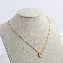 Cargar imagen en el visor de la galería, Collar Letra K