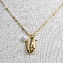 Cargar imagen en el visor de la galería, Collar Concha Cristal Perla