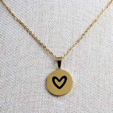 Cargar imagen en el visor de la galería, Collar Letra S y Corazón