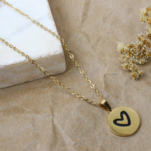 Cargar imagen en el visor de la galería, Collar Letra S y Corazón