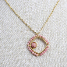 Cargar imagen en el visor de la galería, Collar Cuadro Piedras