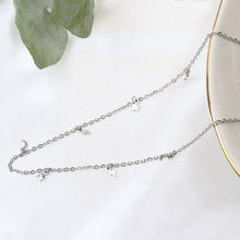 Cargar imagen en el visor de la galería, Collar Lunas y Estrellas Plata