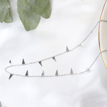 Cargar imagen en el visor de la galería, Collar Triangulos Lisos Plata