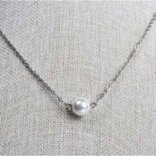 Cargar imagen en el visor de la galería, Collar Perla 8mm Plata