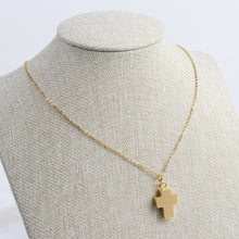 Cargar imagen en el visor de la galería, Dije Cruz Cuadrada Lisa