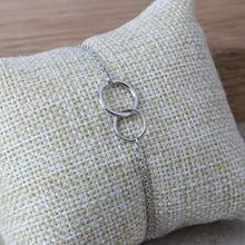 Cargar imagen en el visor de la galería, Pulsera Argolla Doble Plata