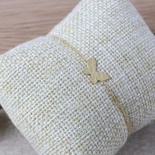 Cargar imagen en el visor de la galería, Pulsera Mariposa Geométrica