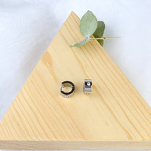 Cargar imagen en el visor de la galería, Huggies Cristales