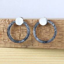 Cargar imagen en el visor de la galería, Arete Círculo Plata Colores