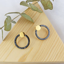 Cargar imagen en el visor de la galería, Arete Círculo Colores