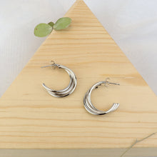 Cargar imagen en el visor de la galería, Media Arracada Triple