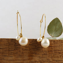 Cargar imagen en el visor de la galería, Arracada 2 Perlas