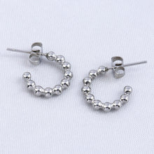 Cargar imagen en el visor de la galería, Arracadas Bolitas