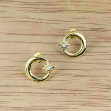 Cargar imagen en el visor de la galería, Arete Luna con Estrella