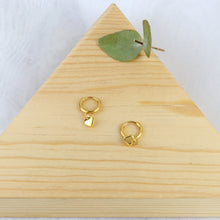 Cargar imagen en el visor de la galería, Arracada Corazón