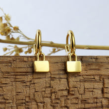 Cargar imagen en el visor de la galería, Arracada Candado